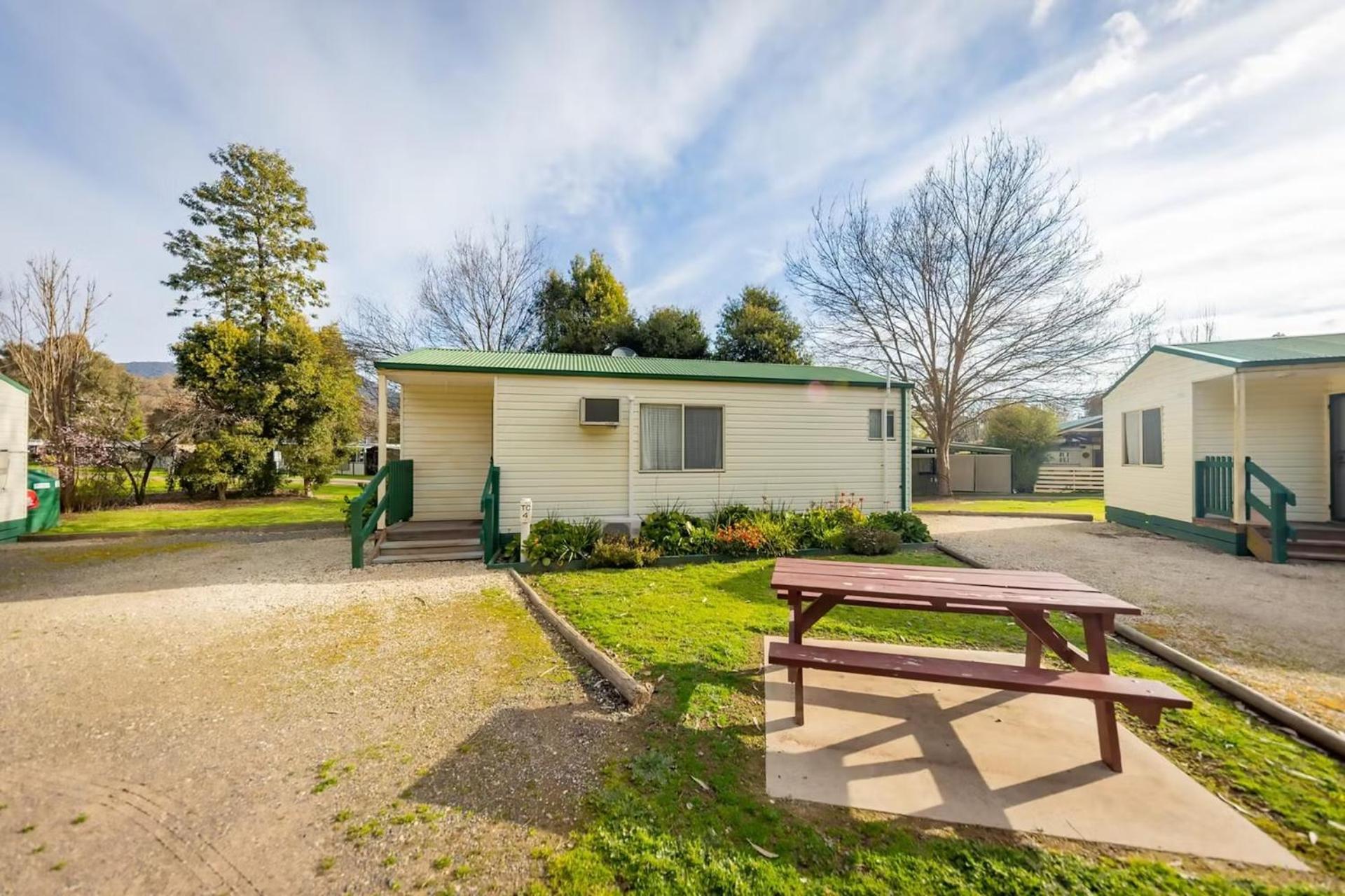 Big4 Breeze Holiday Parks - Eildon Εξωτερικό φωτογραφία