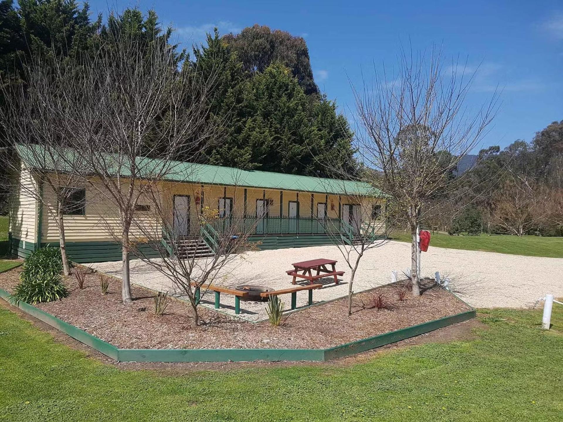 Big4 Breeze Holiday Parks - Eildon Εξωτερικό φωτογραφία